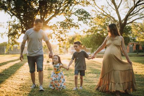ensaio de gestante; fotos de gravida estudio ; estudio de fotos em campo grande; fotos fran duailibi; fotografa campo grande; fotografo de gestante; ensaio gravida; ensaio criativo gestante; fotos de gravida; gestante nu; maternidade candido mariano'