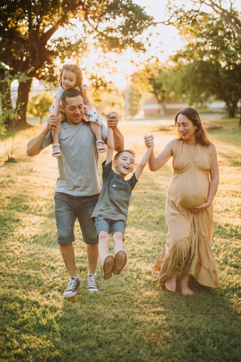 ensaio de gestante; fotos de gravida estudio ; estudio de fotos em campo grande; fotos fran duailibi; fotografa campo grande; fotografo de gestante; ensaio gravida; ensaio criativo gestante; fotos de gravida; gestante nu; maternidade candido mariano'