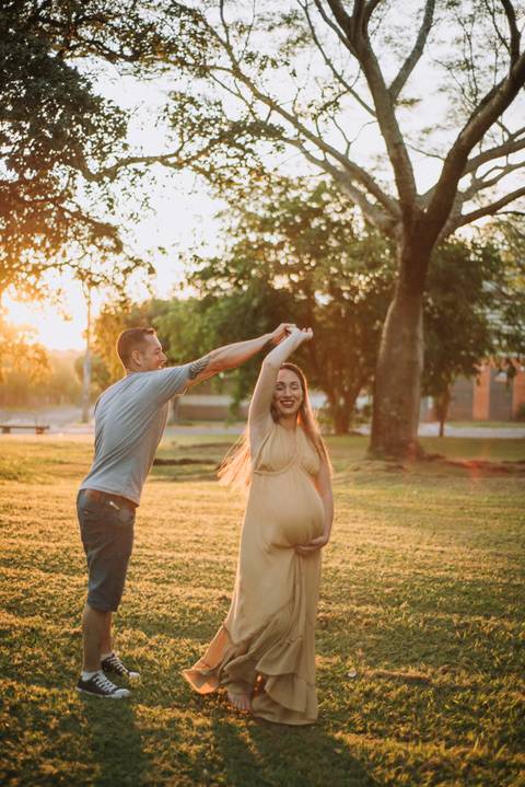 ensaio de gestante; fotos de gravida estudio ; estudio de fotos em campo grande; fotos fran duailibi; fotografa campo grande; fotografo de gestante; ensaio gravida; ensaio criativo gestante; fotos de gravida; gestante nu; maternidade candido mariano'