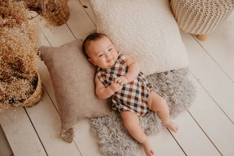 ensaio de bebê 3 meses no estudio, ensaio fotografico acompanhamento de bebê em campo grande, mato grosso do sul, fotografa franciele duailibi fotografia'