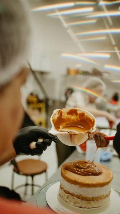 ensaio de marca; ensaio branding

brand session; ensaio de marca pessoa; fotografa em campo grande; fotos profissionais; fotos profissionais em campo grande; ensaio confeiteira; ensaio de marca confeiteira; confeitaria; new brand; branding'