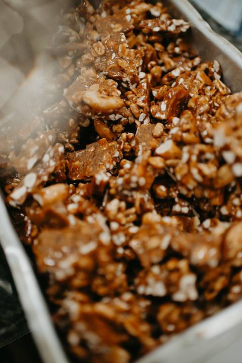 ensaio de marca; ensaio branding

brand session; ensaio de marca pessoa; fotografa em campo grande; fotos profissionais; fotos profissionais em campo grande; ensaio confeiteira; ensaio de marca confeiteira; confeitaria; new brand; branding'