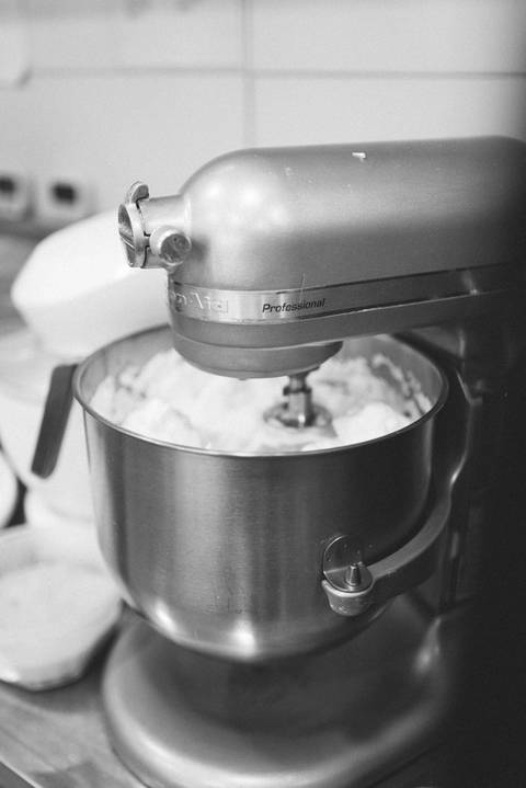 ensaio de marca; ensaio branding

brand session; ensaio de marca pessoa; fotografa em campo grande; fotos profissionais; fotos profissionais em campo grande; ensaio confeiteira; ensaio de marca confeiteira; confeitaria; new brand; branding'