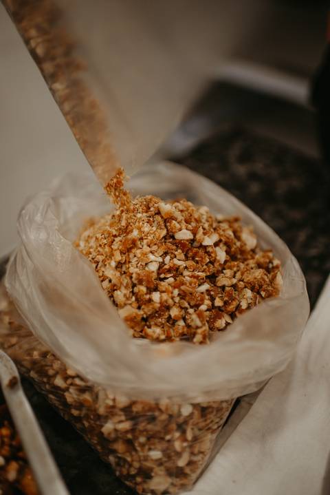 ensaio de marca; ensaio branding

brand session; ensaio de marca pessoa; fotografa em campo grande; fotos profissionais; fotos profissionais em campo grande; ensaio confeiteira; ensaio de marca confeiteira; confeitaria; new brand; branding'