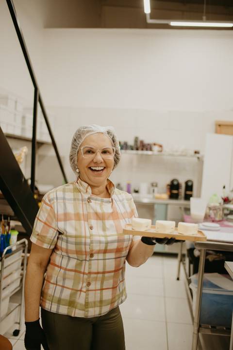 ensaio de marca; ensaio branding

brand session; ensaio de marca pessoa; fotografa em campo grande; fotos profissionais; fotos profissionais em campo grande; ensaio confeiteira; ensaio de marca confeiteira; confeitaria; new brand; branding'