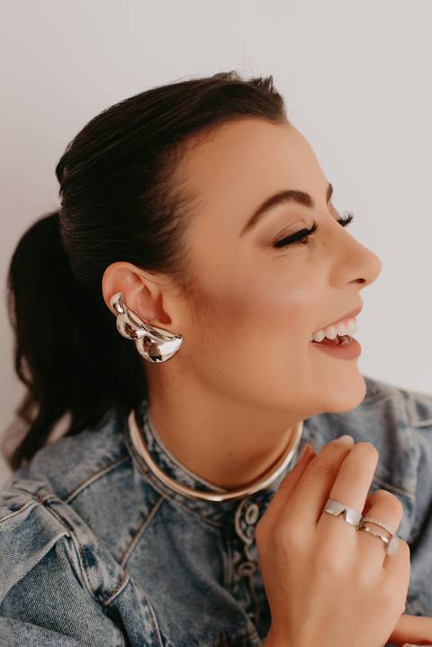 ensaio de marca; ensaio branding



brand session; ensaio de marca pessoa; fotografa em campo grande; ensaio empreendedora; ensaio de marca ; fotos profissionais; fotos profissionais em campo grande; ensaio de joias; semi joias; '