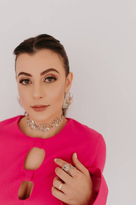 ensaio de marca; ensaio branding



brand session; ensaio de marca pessoa; fotografa em campo grande; ensaio empreendedora; ensaio de marca ; fotos profissionais; fotos profissionais em campo grande; ensaio de joias; semi joias; '