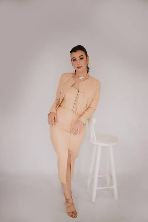 ensaio de marca; ensaio branding



brand session; ensaio de marca pessoa; fotografa em campo grande; ensaio empreendedora; ensaio de marca ; fotos profissionais; fotos profissionais em campo grande; ensaio de joias; semi joias; '