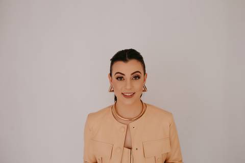 ensaio de marca; ensaio branding



brand session; ensaio de marca pessoa; fotografa em campo grande; ensaio empreendedora; ensaio de marca ; fotos profissionais; fotos profissionais em campo grande; ensaio de joias; semi joias; '