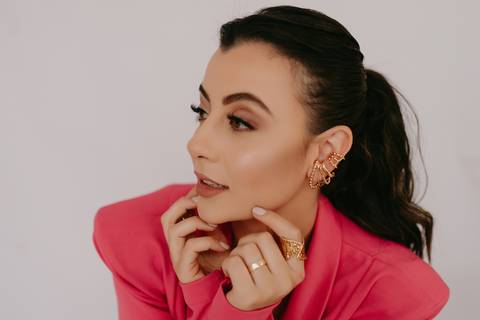 ensaio de marca; ensaio branding



brand session; ensaio de marca pessoa; fotografa em campo grande; ensaio empreendedora; ensaio de marca ; fotos profissionais; fotos profissionais em campo grande; ensaio de joias; semi joias; '