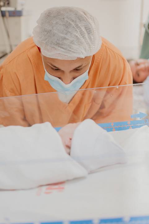 fotografia documental de parto , fotos de cesaria, parto em campo grande, nascimento de bebe, hospital SATA CASA'