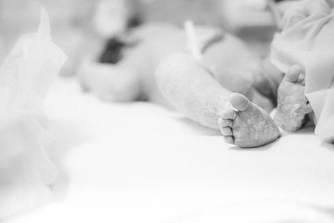 fotografia documental de parto , fotos de cesaria, parto em campo grande, nascimento de bebe, hospital SATA CASA'