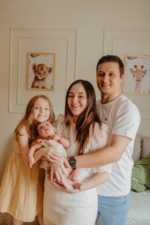 sessao newborn; newborn; campo grande; fotos fran duailibi; mae de menina; mae de menino; pai de menina; pai de menino newborn; ensaio newborn; fotos de recem nascido campo grande; fotografo em campo grande; fotos de bebe; bebe com mamae; bebe com familia'