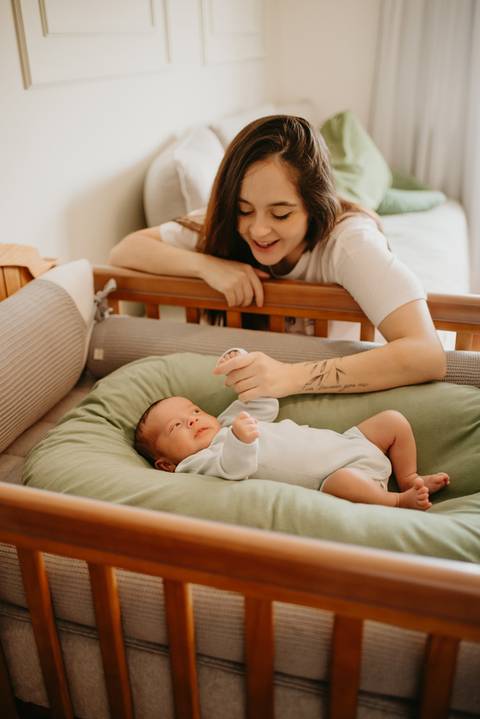 sessao newborn; newborn; campo grande; fotos fran duailibi; mae de menina; mae de menino; pai de menina; pai de menino newborn; ensaio newborn; fotos de recem nascido campo grande; fotografo em campo grande; fotos de bebe; bebe com mamae; bebe com familia'