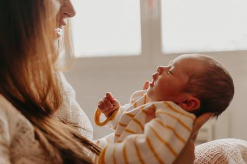 sessao newborn; newborn; campo grande; fotos fran duailibi; mae de menina; mae de menino; pai de menina; pai de menino newborn; ensaio newborn; fotos de recem nascido campo grande; fotografo em campo grande; fotos de bebe; bebe com mamae; bebe com familia'