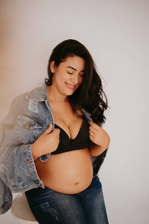 ensaio de gestante; fotos de gravida estudio ; estudio de fotos em campo grande; fotos fran duailibi; fotografa campo grande; fotografo de gestante; ensaio gravida; ensaio criativo gestante; fotos de gravida;'