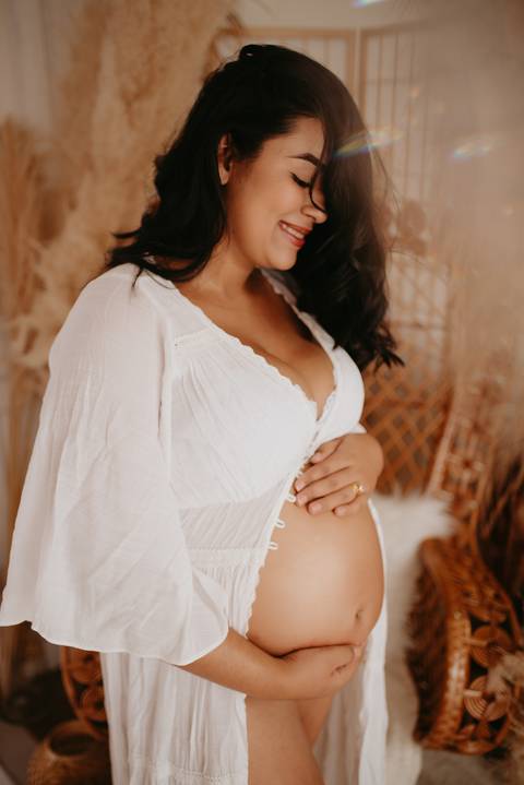 ensaio de gestante; fotos de gravida estudio ; estudio de fotos em campo grande; fotos fran duailibi; fotografa campo grande; fotografo de gestante; ensaio gravida; ensaio criativo gestante; fotos de gravida;'