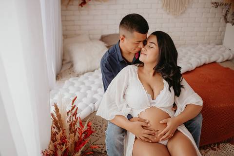 ensaio de gestante; fotos de gravida estudio ; estudio de fotos em campo grande; fotos fran duailibi; fotografa campo grande; fotografo de gestante; ensaio gravida; ensaio criativo gestante; fotos de gravida;'