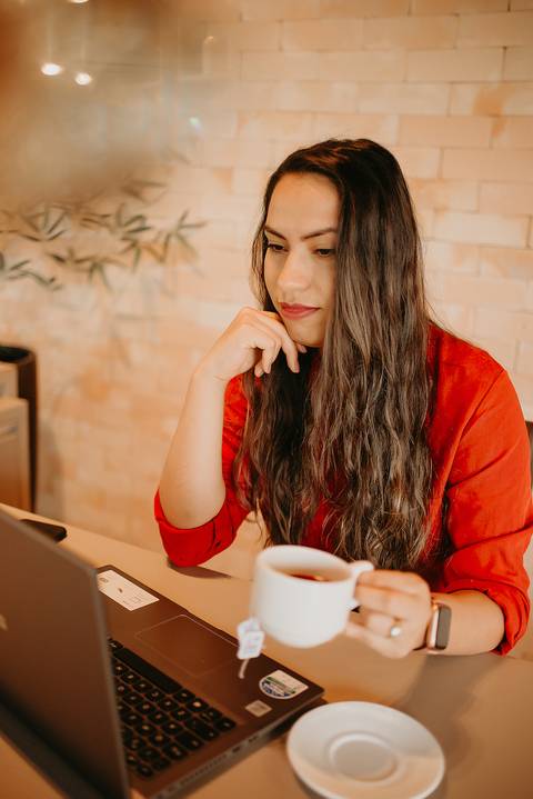 ensaio de marca; ensaio branding, brand session; ensaio de marca pessoa; fotografa em campo grande; ensaio empreendedora; ensaio de marca ; fotos profissionais; fotos profissionais em campo grande; fotos secretaria, ensaio profissional, fotos advogada, '