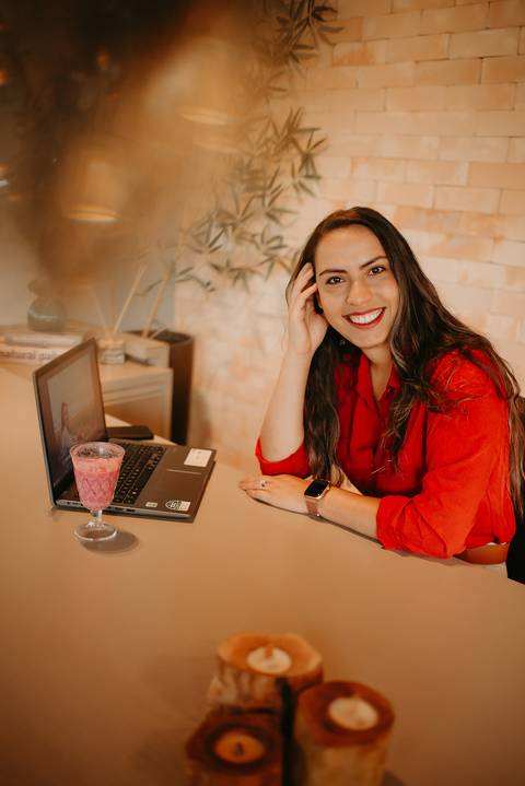 ensaio de marca; ensaio branding, brand session; ensaio de marca pessoa; fotografa em campo grande; ensaio empreendedora; ensaio de marca ; fotos profissionais; fotos profissionais em campo grande; fotos secretaria, ensaio profissional, fotos advogada, '