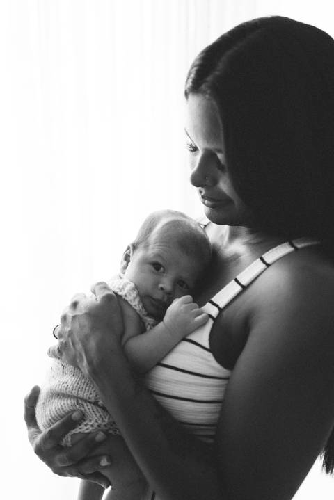 ensaio bebe 1 mes no estudio, acompanhamento de bebe, fotografo em campo grande'
