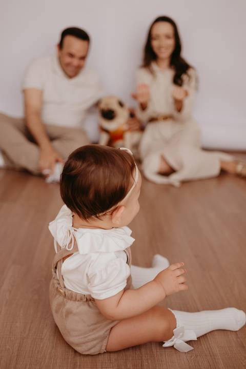 ensaio bebe menina 9 meses no estudio, estilo boho, ensaio pinterest



fotos em familia no estudio



'