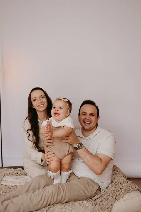 ensaio bebe menina 9 meses no estudio, estilo boho, ensaio pinterest



fotos em familia no estudio



'