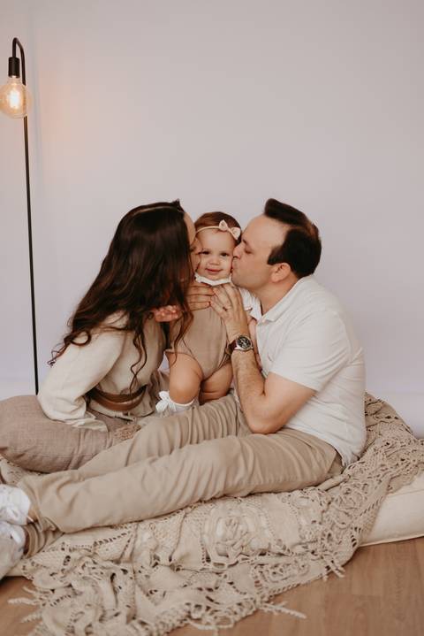 ensaio bebe menina 9 meses no estudio, estilo boho, ensaio pinterest



fotos em familia no estudio



'