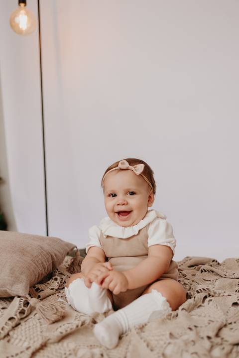 ensaio bebe menina 9 meses no estudio, estilo boho, ensaio pinterest



fotos em familia no estudio



'