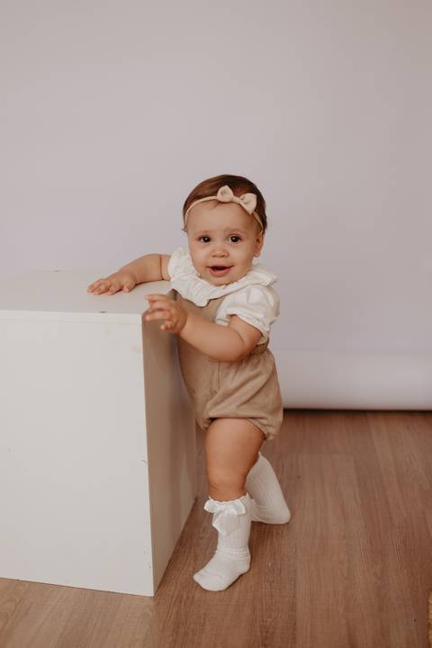 ensaio bebe menina 9 meses no estudio, estilo boho, ensaio pinterest



fotos em familia no estudio



'