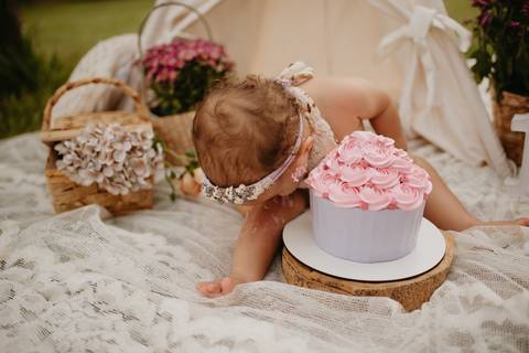 franciele duailibi fotografia;

fotografia de família ; fotos de família ; ensaio de bebe ; ensaio smash the cake; ensaio smash the cake em campo grande; ensaio de bebe; fotografa em campo grande; ensaio externo 1 ano; campo grande; fotografo de criança'