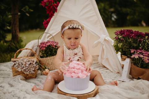 franciele duailibi fotografia;

fotografia de família ; fotos de família ; ensaio de bebe ; ensaio smash the cake; ensaio smash the cake em campo grande; ensaio de bebe; fotografa em campo grande; ensaio externo 1 ano; campo grande; fotografo de criança'