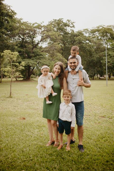 franciele duailibi fotografia;

fotografia de família ; fotos de família ; ensaio de bebe ; ensaio smash the cake; ensaio smash the cake em campo grande; ensaio de bebe; fotografa em campo grande; ensaio externo 1 ano; campo grande; fotografo de criança'