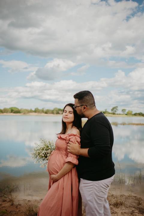 ensaio de gestante; fotos de gravida ; estudio de fotos em campo grande; fotos fran duailibi; fotografa campo grande; fotografo de gestante; ensaio gravida; ensaio criativo gestante; fotos de gravida, foto de gestante lago, ensaio gestante camponesa'