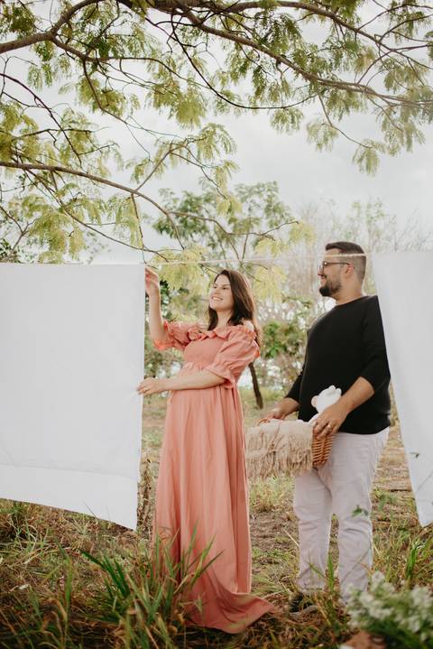 ensaio de gestante; fotos de gravida ; estudio de fotos em campo grande; fotos fran duailibi; fotografa campo grande; fotografo de gestante; ensaio gravida; ensaio criativo gestante; fotos de gravida, foto de gestante lago, ensaio gestante camponesa'