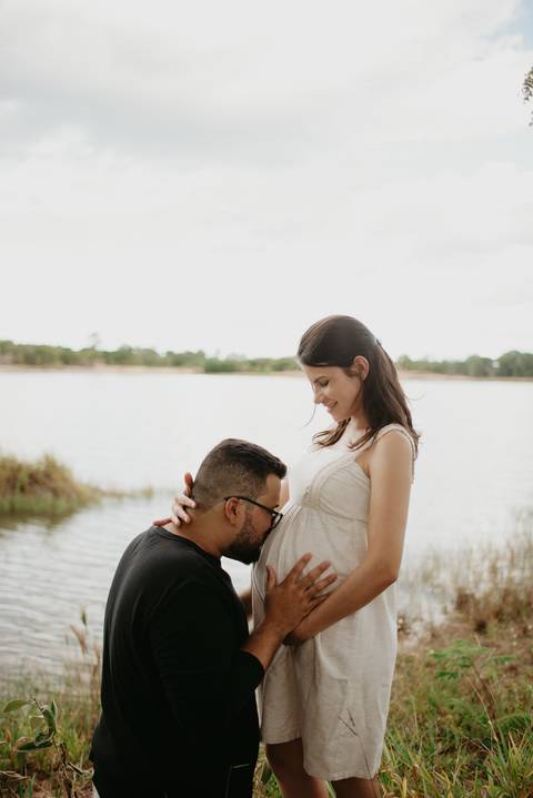 ensaio de gestante; fotos de gravida ; estudio de fotos em campo grande; fotos fran duailibi; fotografa campo grande; fotografo de gestante; ensaio gravida; ensaio criativo gestante; fotos de gravida, foto de gestante lago, ensaio gestante camponesa'
