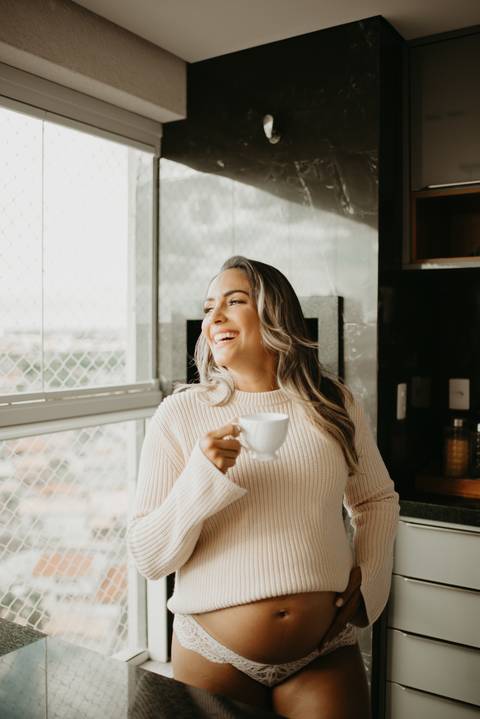 ensaio de gestante; fotos de gravida ; estudio de fotos em campo grande; fotos fran duailibi; fotografa campo grande; fotografo de gestante; ensaio gravida; ensaio criativo gestante; fotos de gravida, foto de gestante lago, ensaio gestante em casa, lifest'