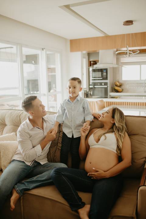 ensaio de gestante; fotos de gravida ; estudio de fotos em campo grande; fotos fran duailibi; fotografa campo grande; fotografo de gestante; ensaio gravida; ensaio criativo gestante; fotos de gravida, foto de gestante lago, ensaio gestante em casa, lifest'