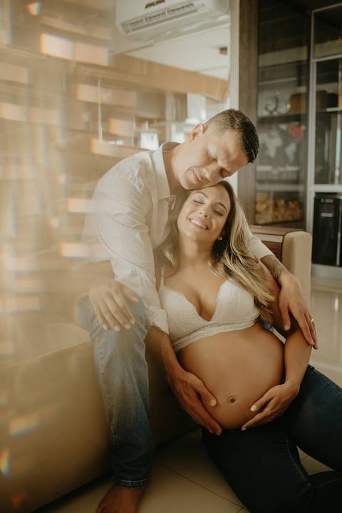 ensaio de gestante; fotos de gravida ; estudio de fotos em campo grande; fotos fran duailibi; fotografa campo grande; fotografo de gestante; ensaio gravida; ensaio criativo gestante; fotos de gravida, foto de gestante lago, ensaio gestante em casa, lifest'