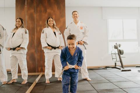 ensaio de gestante; fotos de gravida ; estudio de fotos em campo grande; fotos fran duailibi; fotografa campo grande; fotografo de gestante; ensaio gravida; ensaio criativo gestante; fotos de gravida, foto de gestante lago, ensaio gestante em casa, lifest'