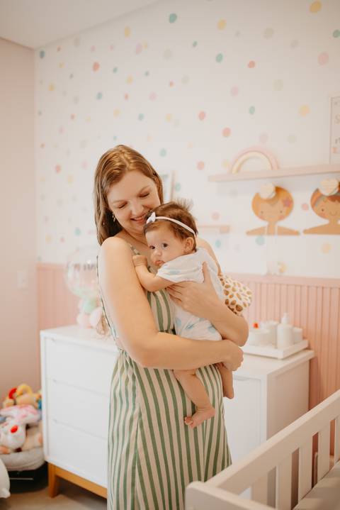 ensaio bebe; ensaio lifestyle, ensaio bebe em casa; quantinho de bebe; mae de menina; fotografa em campo grande; franciele duailibi fotografia; ensaio de criança'