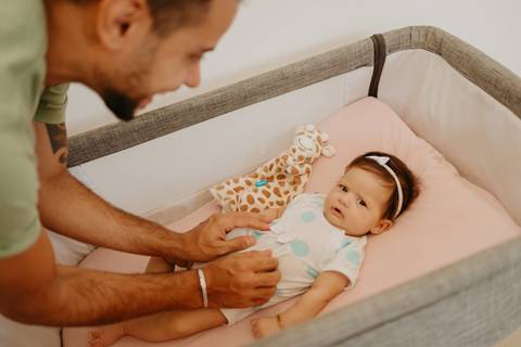 ensaio bebe; ensaio lifestyle, ensaio bebe em casa; quantinho de bebe; mae de menina; fotografa em campo grande; franciele duailibi fotografia; ensaio de criança'