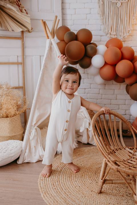 franciele duailibi fotografia; fotografia de família ; fotos de família ; ensaio de bebe ; ensaio smash the cake; ensaio smash the cake em campo grande; ensaio de bebe; fotografa em campo grande; ensaio 1 ano estudio; campo grande; fotografo de criança'