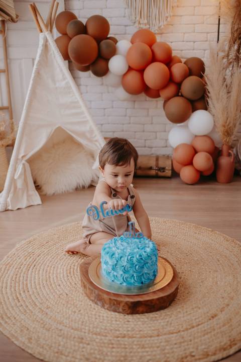 franciele duailibi fotografia; fotografia de família ; fotos de família ; ensaio de bebe ; ensaio smash the cake; ensaio smash the cake em campo grande; ensaio de bebe; fotografa em campo grande; ensaio 1 ano estudio; campo grande; fotografo de criança'
