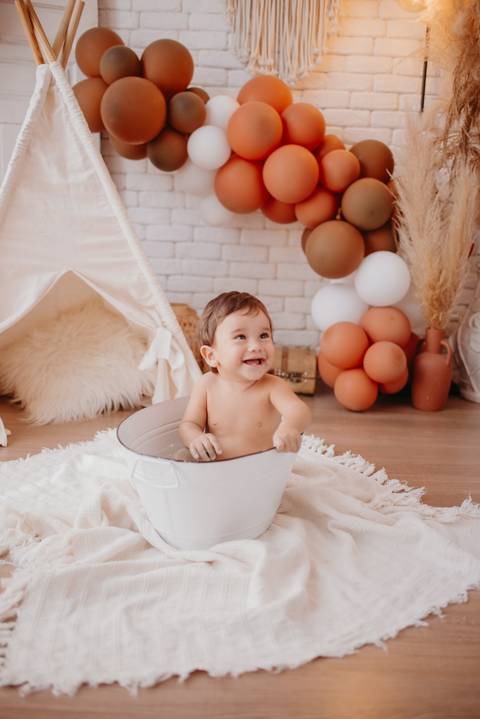 franciele duailibi fotografia; fotografia de família ; fotos de família ; ensaio de bebe ; ensaio smash the cake; ensaio smash the cake em campo grande; ensaio de bebe; fotografa em campo grande; ensaio 1 ano estudio; campo grande; fotografo de criança'