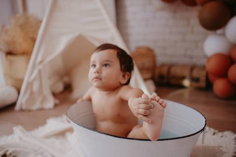 franciele duailibi fotografia; fotografia de família ; fotos de família ; ensaio de bebe ; ensaio smash the cake; ensaio smash the cake em campo grande; ensaio de bebe; fotografa em campo grande; ensaio 1 ano estudio; campo grande; fotografo de criança'