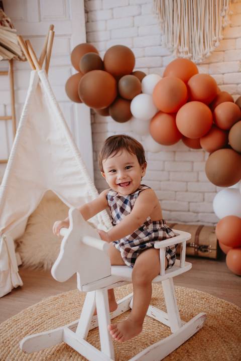 franciele duailibi fotografia; fotografia de família ; fotos de família ; ensaio de bebe ; ensaio smash the cake; ensaio smash the cake em campo grande; ensaio de bebe; fotografa em campo grande; ensaio 1 ano estudio; campo grande; fotografo de criança'