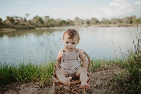 franciele duailibi fotografia; fotografia de família ; fotos de família ; ensaio de bebe ; ensaio smash the cake; ensaio smash the cake em campo grande; ensaio de bebe; fotografa em campo grande; ensaio 1 ano externo; campo grande; fotografo de criança'