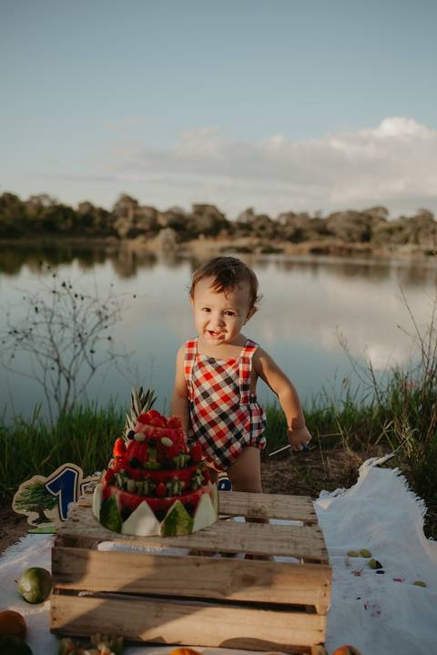 franciele duailibi fotografia; fotografia de família ; fotos de família ; ensaio de bebe ; ensaio smash the cake; ensaio smash the cake em campo grande; ensaio de bebe; fotografa em campo grande; ensaio 1 ano externo; campo grande; fotografo de criança'