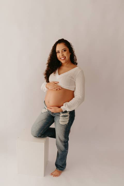 ensaio de gestante; fotos de gravida estudio ; estudio de fotos em campo grande; fotos fran duailibi; fotografa campo grande; fotografo de gestante; ensaio gravida; ensaio criativo gestante; fotos de gravida;'
